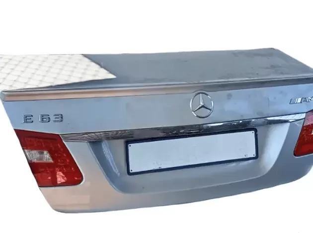 Boot Lid W212